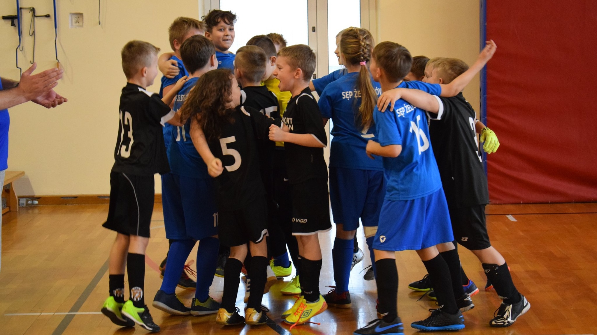 Sęp Żelechów wygrywa XIII Turniej Ryckie Orliki o Puchar Cemaru